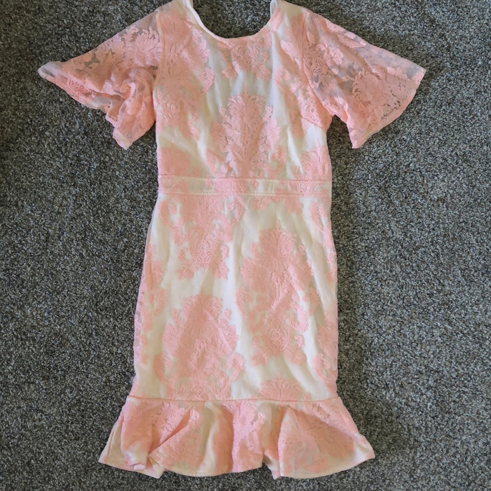 Coral pink lace dress NWT